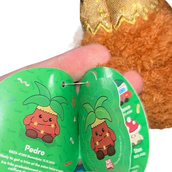 Festive Pedro Bum Bumz Plush Toy Christmas Tree Brown Green - Picture 7 of 7